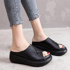 Sewing Platform Casual Leather Slippers