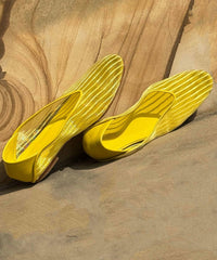 Yellow Breathable Mesh Flat Feet Shoes Splicing Stylish Women