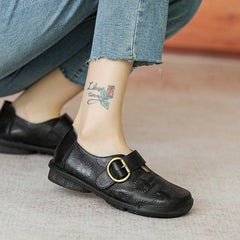 Retro Leather Bickled Flat Casual Shoes