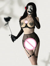 European and American Three-point Style Lace-up Heart-shaped Bra with Chain-link Hip-hugging Erotic Lingerie Set