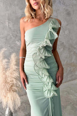 One-shoulder Pleated High Slit Slim Dress