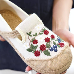 Retro Floral Embroidery Linen Casual Shoes
