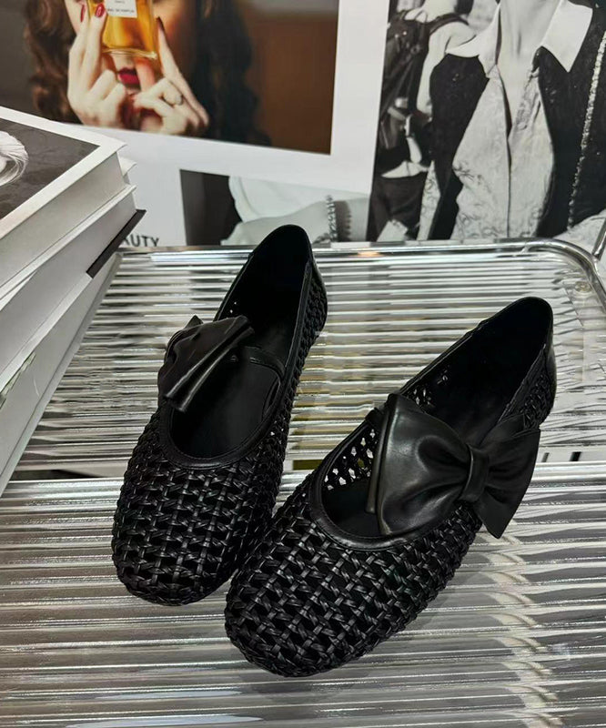 Stylish Black Bow Splicing Hollow Out Walking Sandals