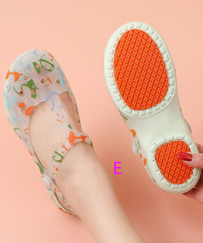 New Summer Print Hollow Out Beach Walking Sandals