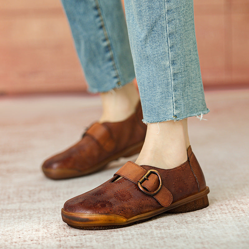 Retro Leather Bickled Flat Casual Shoes