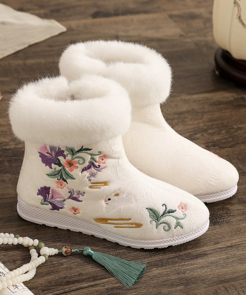 White Cotton Fabric Embroidery Splicing Boots