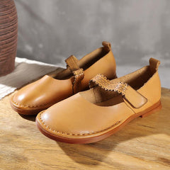 Chocolate Flat Shoes Genuine Leather Fine Embossed Flat Feet Shoes