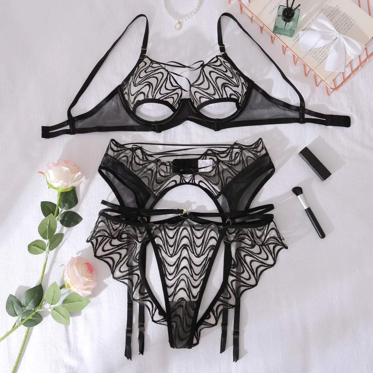 2025 Splicing Embroidered Hollow Perspective Ribbon Gathering Pulling Underwear Split Three Piece Set
