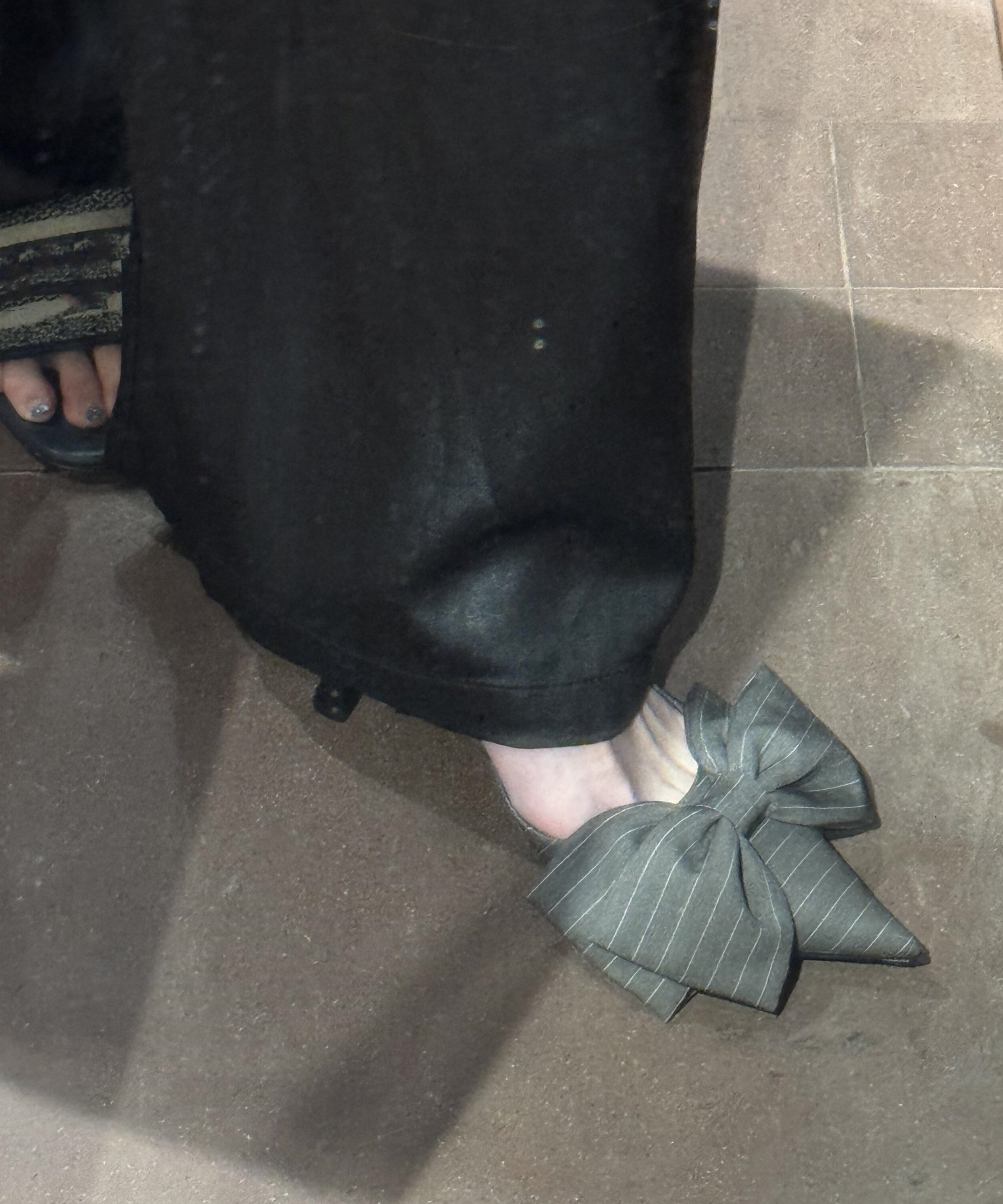 Classy Grey High Heel Sandals Splicing Bow Pointed Toe