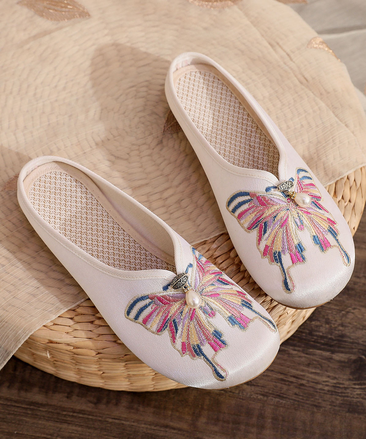 White Flat Slide Sandals Cotton Fabric Soft Splicing Embroideried