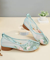 Comfy Green Breathable Mesh Flat Shoes Embroidered