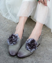 Handmade Grey Cowhide Leather Splicing Floral Flat Shoes