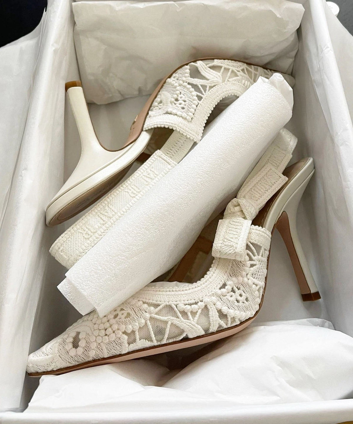 French White Embroidered Lace High Heeled Sandals