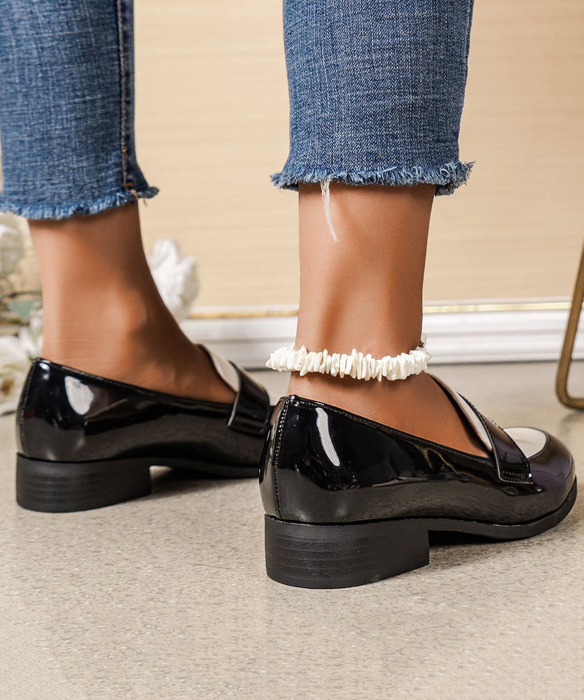 Black Round Head Splicing Faux Leather Low Heel Flats Shoes