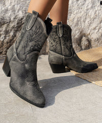 Black Chunky Splicing Pointed Toe Cowgirl Boots
