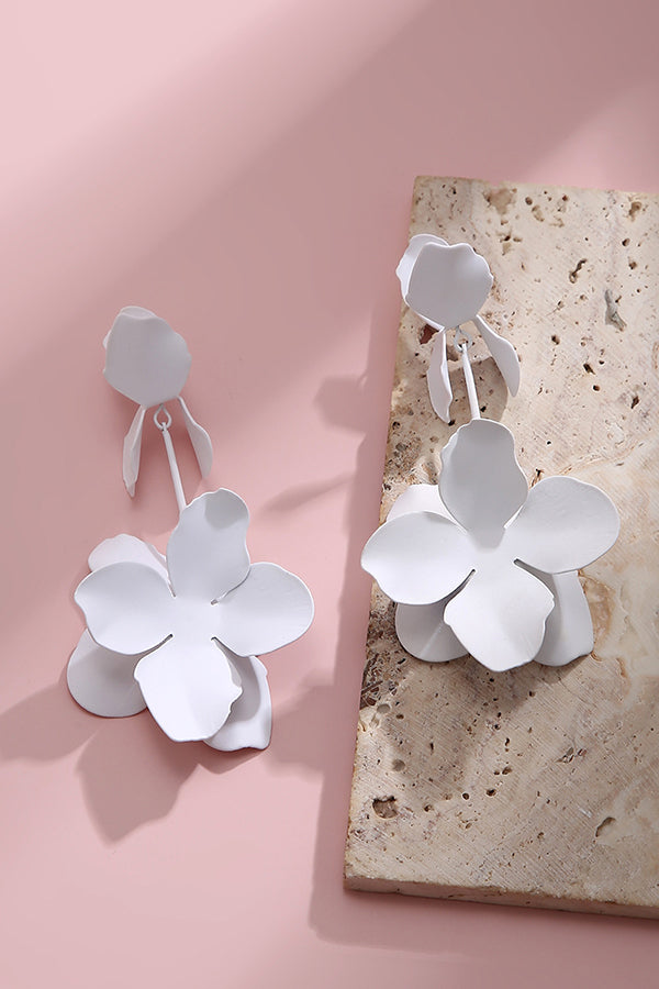 Dopamine Flower Retro Metal Stud Earrings
