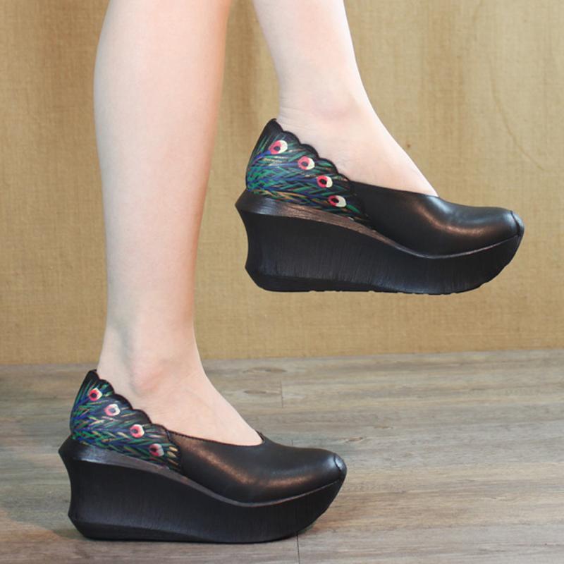Wedge Peacock Tail Print Sewing Casual Shoes
