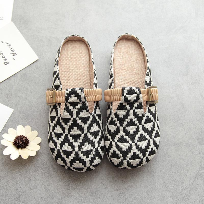 New Spring And Flat Slippers