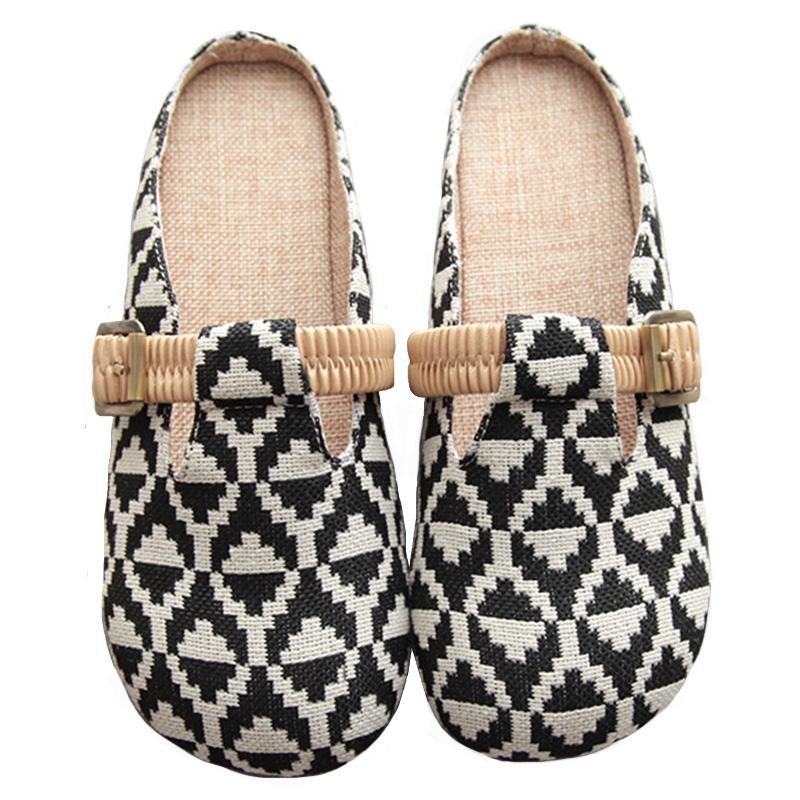New Spring And Flat Slippers