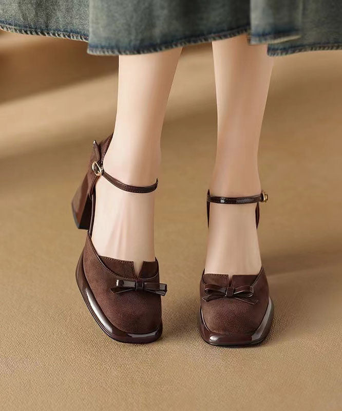 Splicing Buckle Strap Chunky Heel Sandals Brown Suede