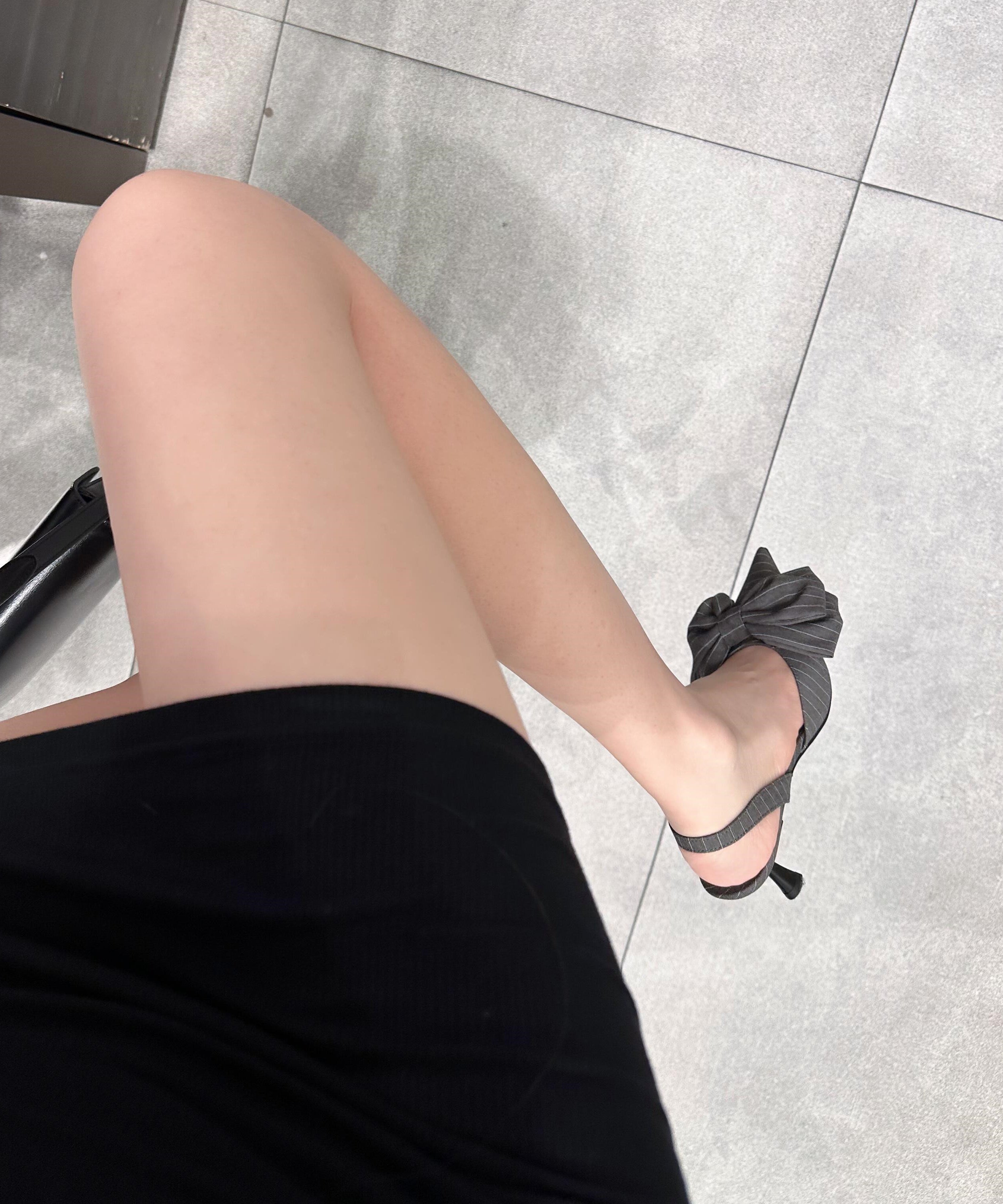 Classy Grey High Heel Sandals Splicing Bow Pointed Toe