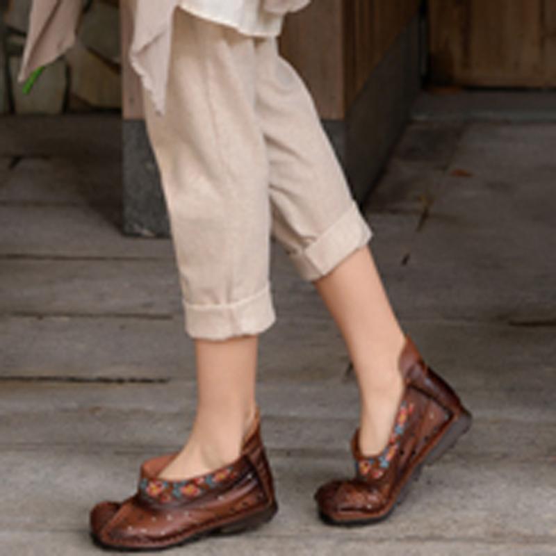 Hallow Out Flat National Style Embroidered Breathable Shoes