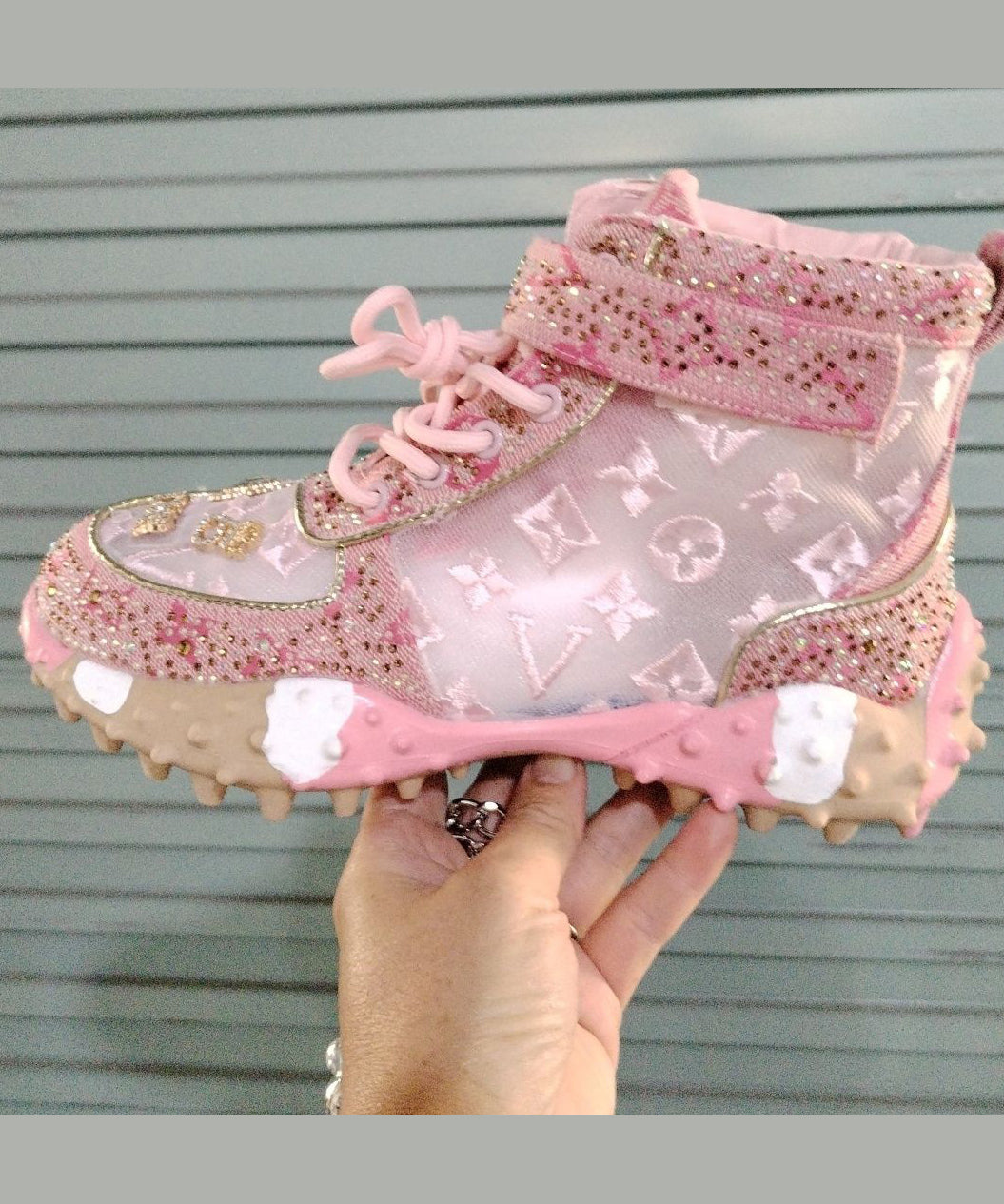 Stylish Green Breathable Mesh Splicing Zircon Flat Feet Shoes