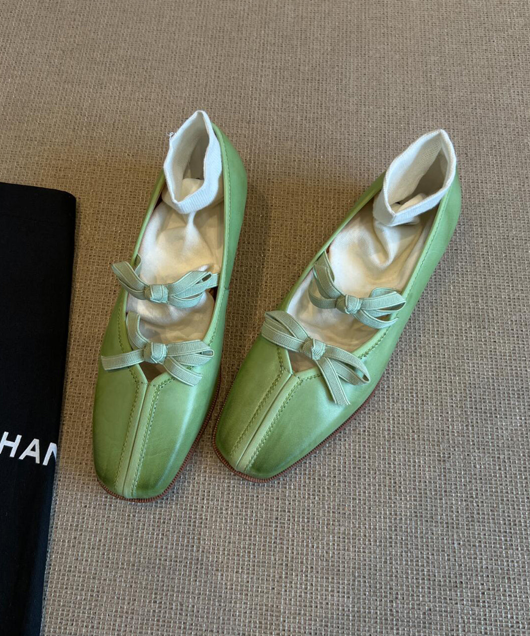 Fine Bow Splicing Comfy Flats Green Sheepskin