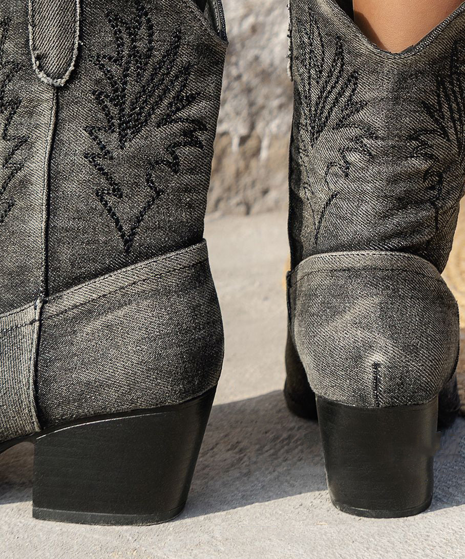 Black Chunky Splicing Pointed Toe Cowgirl Boots