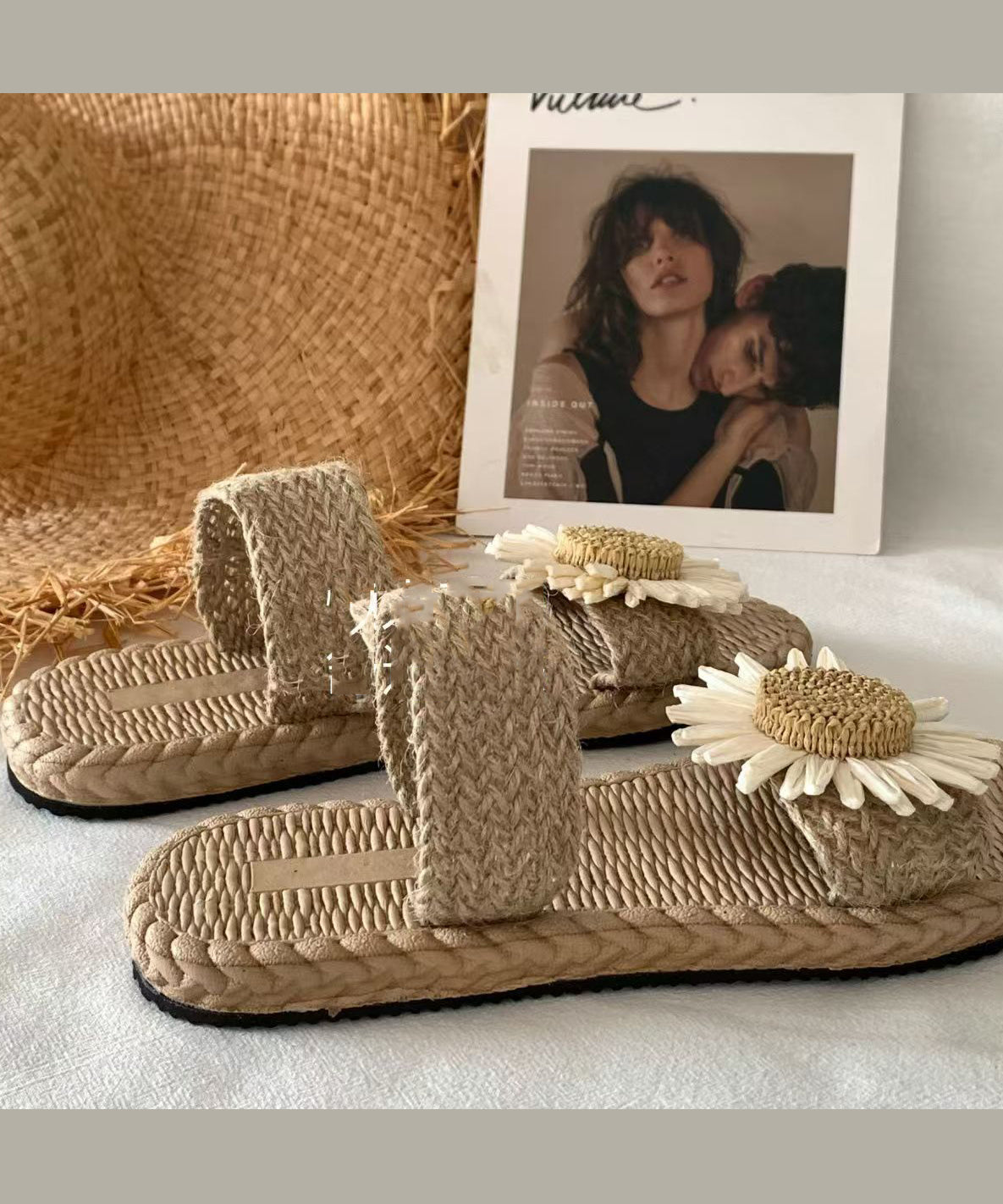 Handmade Grass Woven Flower Beach Slippers New
