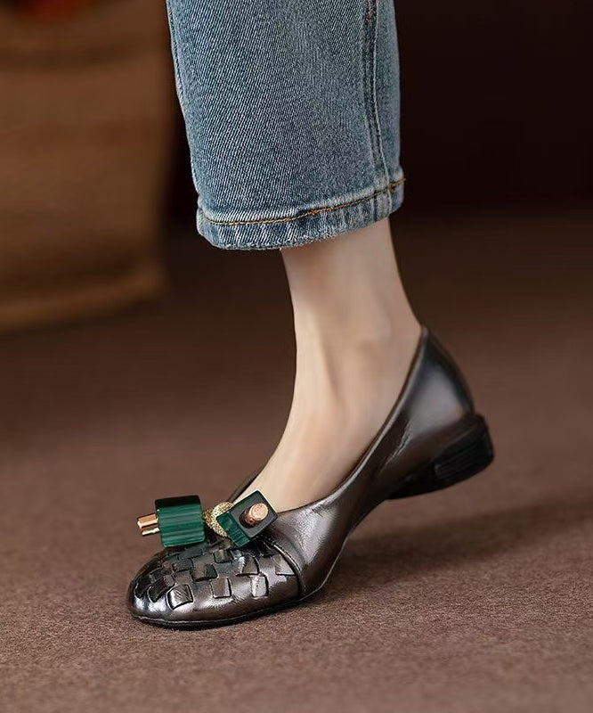 Comfortable Gun Color Beaded Bow Flat Shoes
