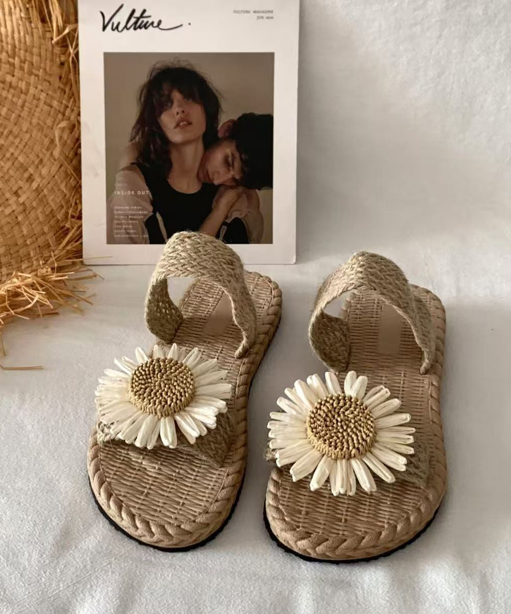 Handmade Grass Woven Flower Beach Slippers New