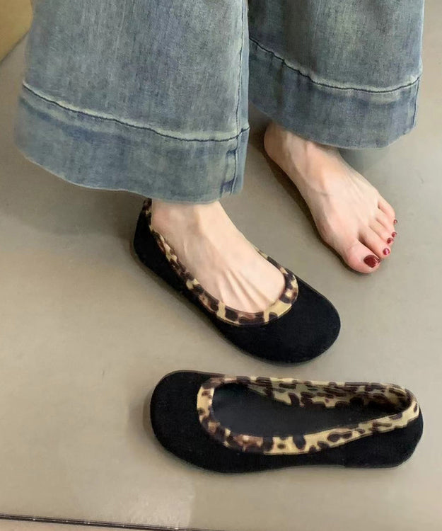 Stylish Black Leopard Splicing Flat Feet Shoes