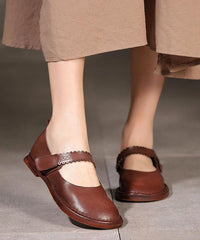 Chocolate Flat Shoes Genuine Leather Fine Embossed Flat Feet Shoes
