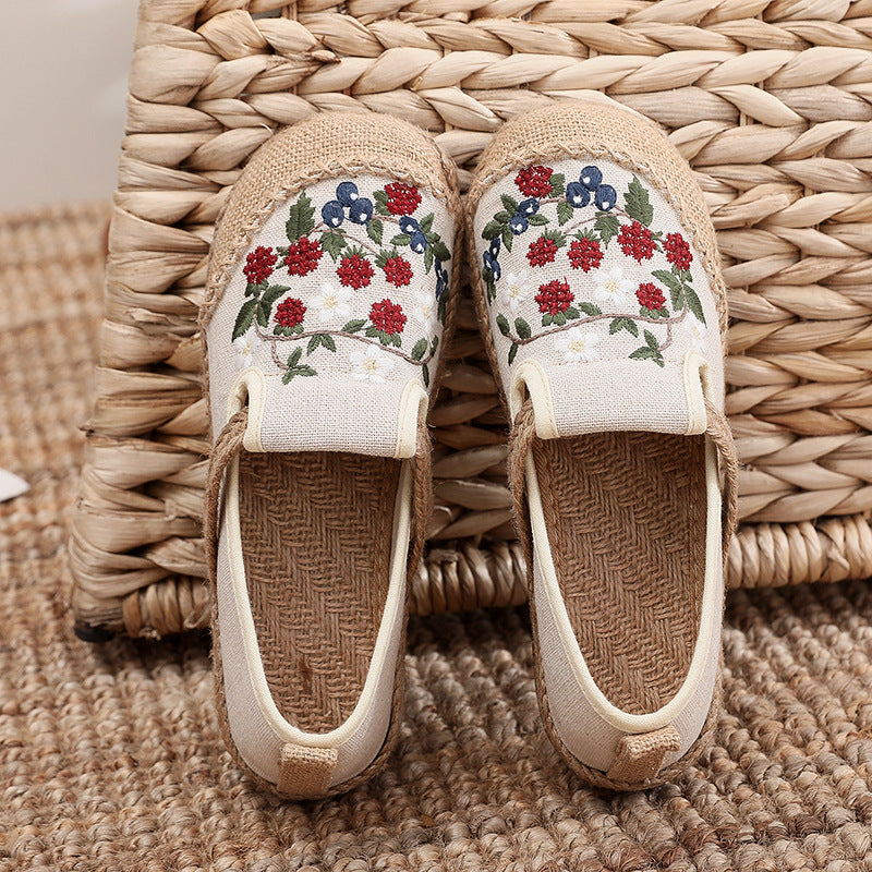 Retro Floral Embroidery Linen Casual Shoes
