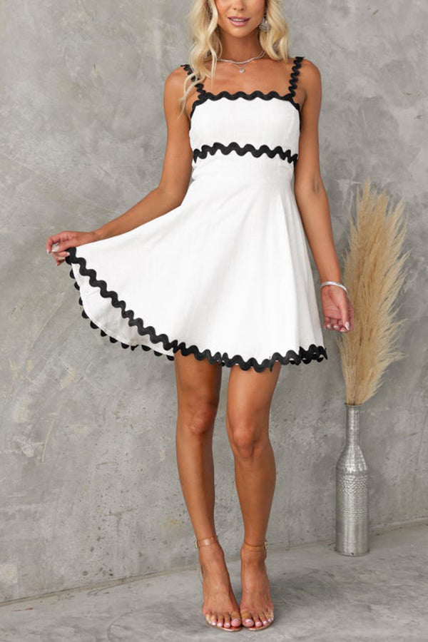 Aimie Solid Color Wavy Lace Suspender Mini Dress