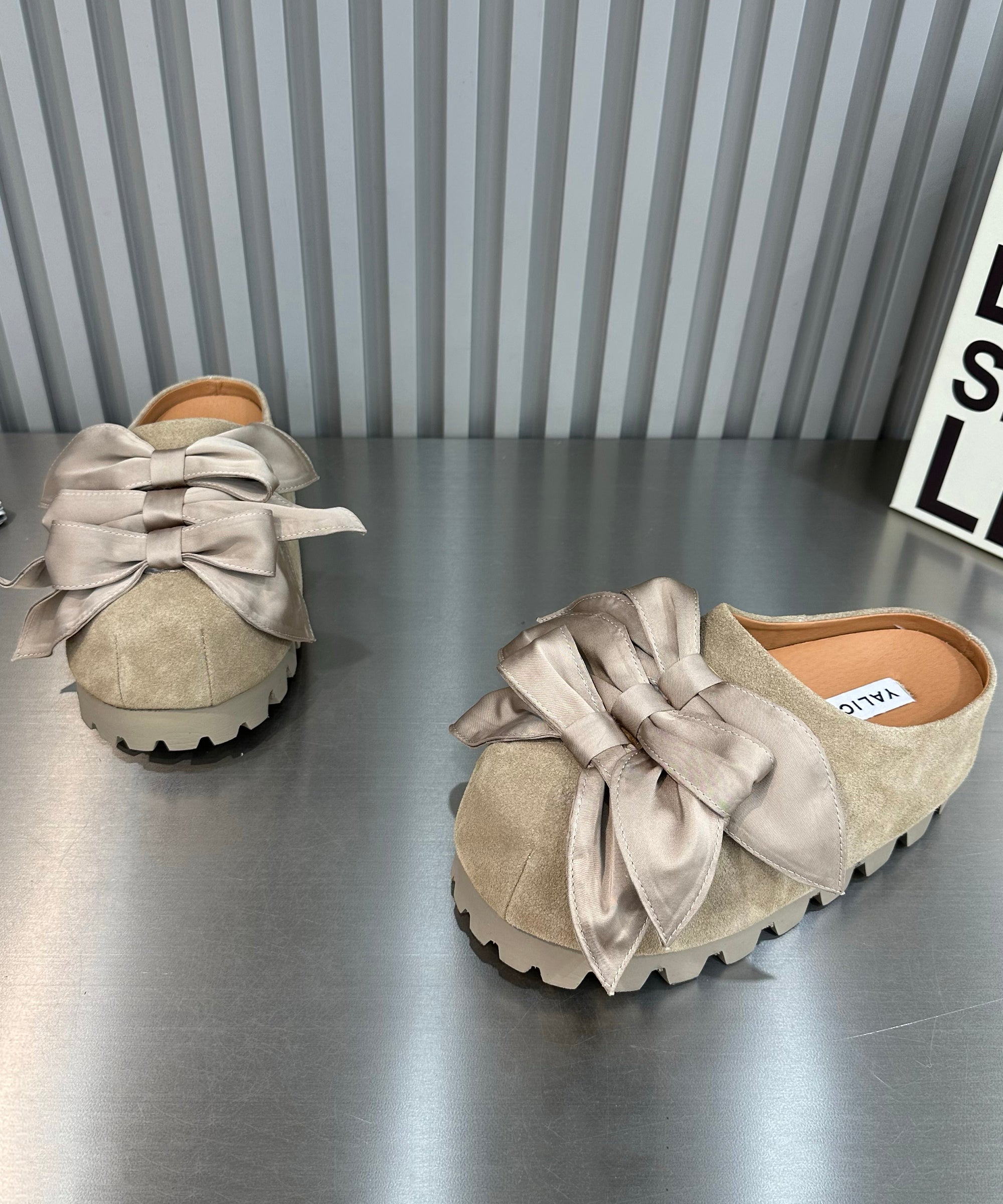 Yellow Bow Versatile Platform Bottom Slippers