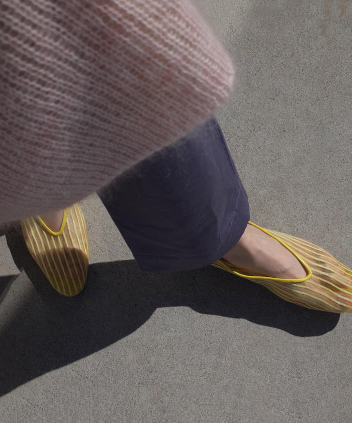 Yellow Breathable Mesh Flat Feet Shoes Splicing Stylish Women