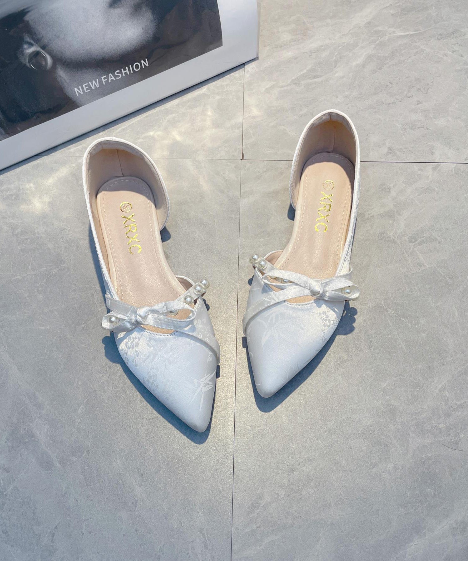 Handmade Splicing Flat Feet Shoes Green Bow Nail Bead