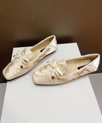 Retro Black Embroidered Flat Feet Shoes Fuzzy Wool Lined