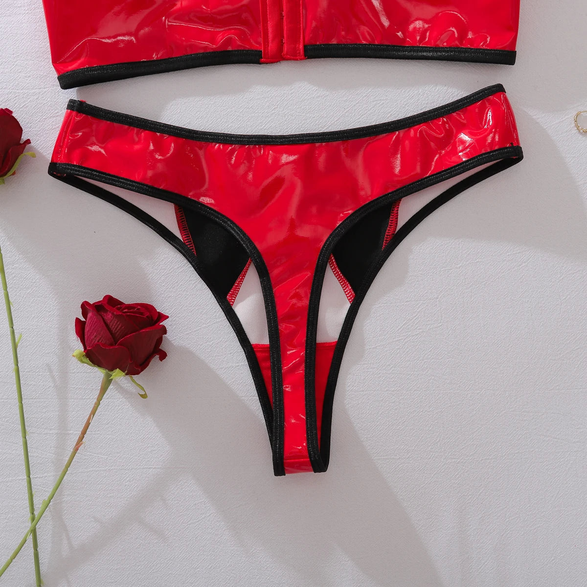 European and American spicy girl comfortable contrasting PU leather slim fit shaping lingerie two-piece set