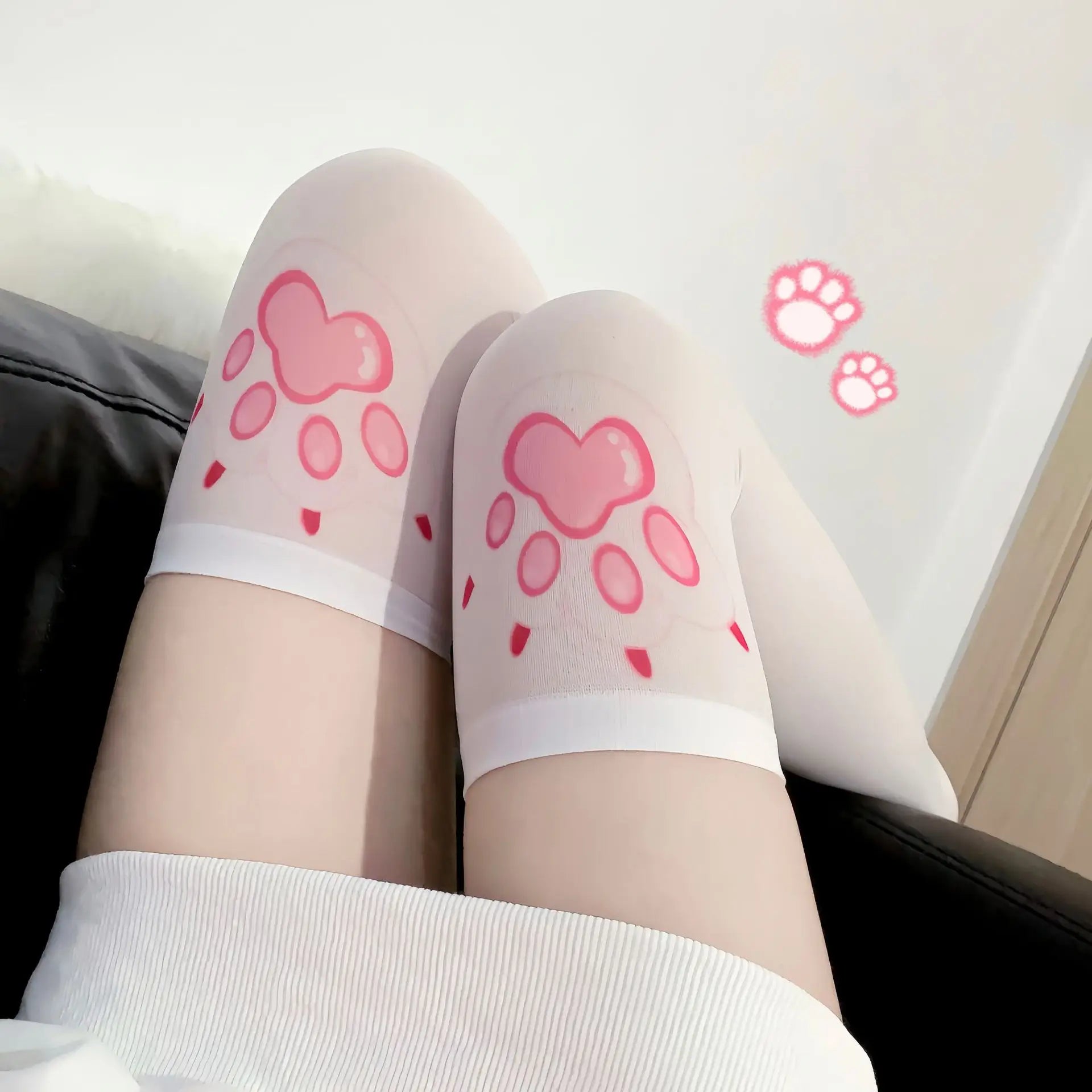Versatile Seductive and Charming Cute Cat Claw Stockings Pure Seductive White Fun Stockings Knee-high Socks