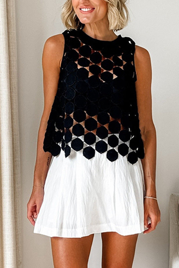Through Circle Embroidery Round Neck Sleeveless Tank