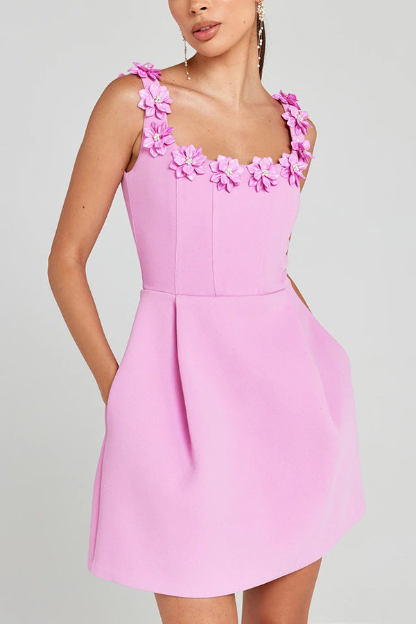 Party outfit, pearl flower decal, square strapless, collar, pocket, elegant mini dress