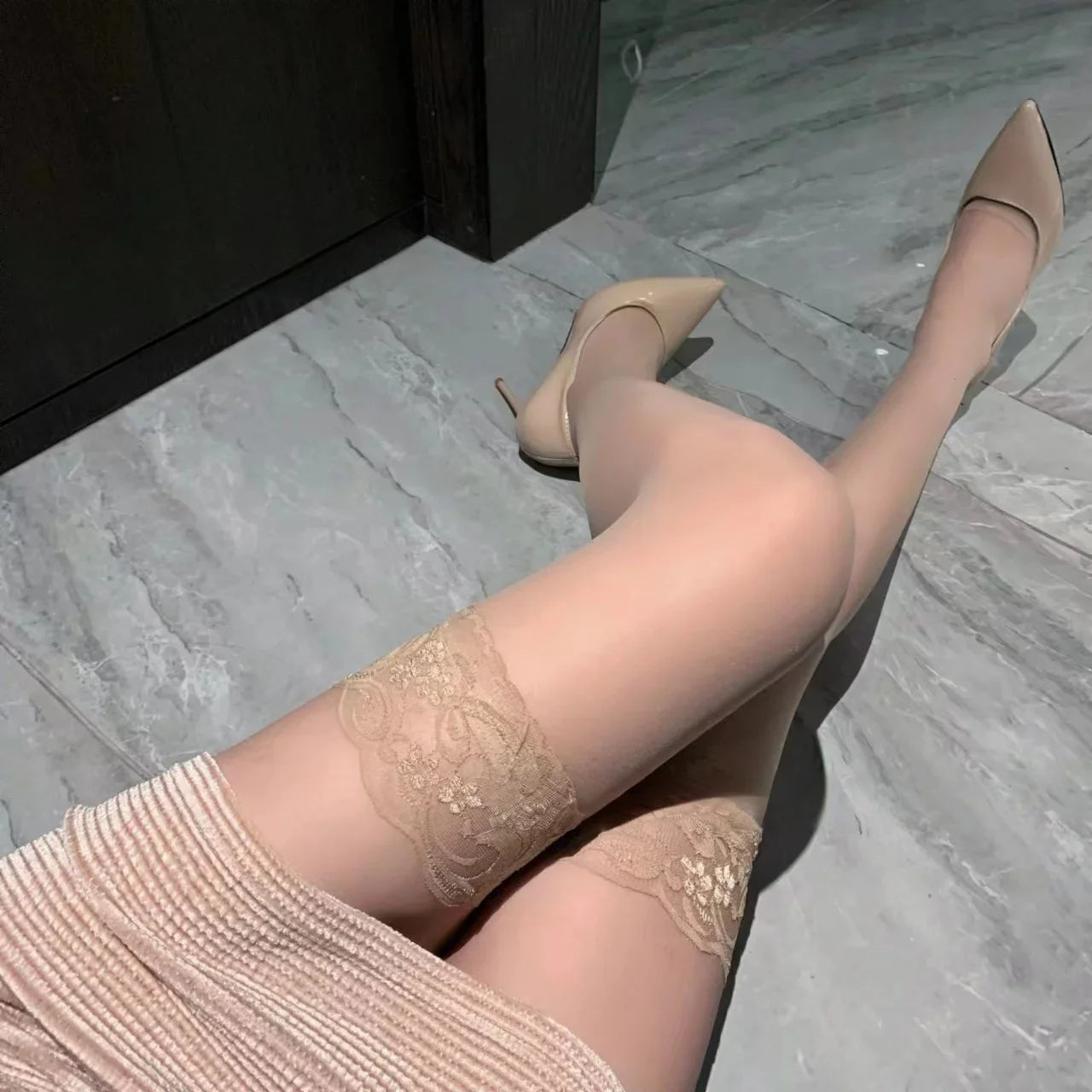 Purely Seductive Lace-up Stockings Knee-length Erotic Stockings European American Style Wholesale Lace Stockings