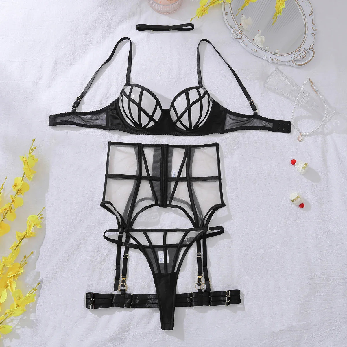 Bandage Complex Shoulder Strap Hollow Splicing Erotic Temptation Girl Underwear 6-piece Set