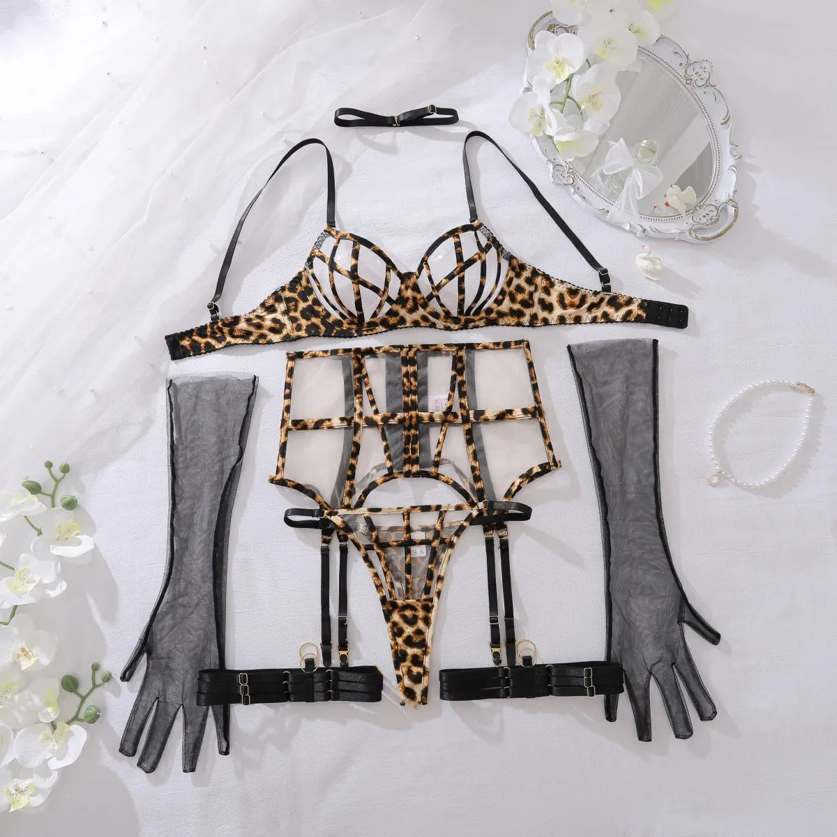 Bandage Complex Shoulder Strap Hollow Splicing Erotic Temptation Girl Underwear 6-piece Set