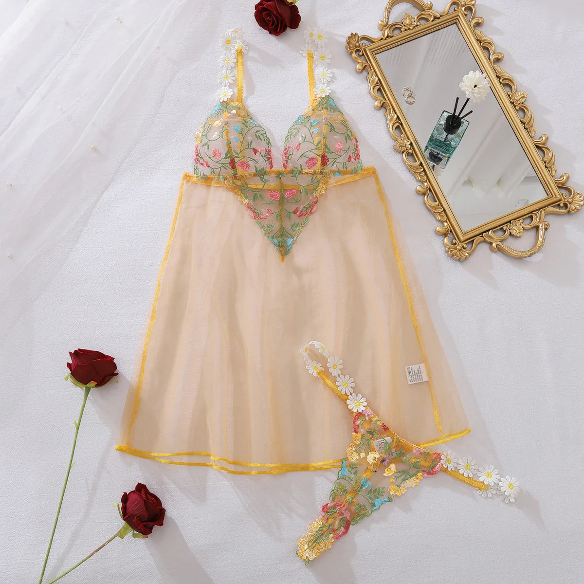 embroidered daisy floral patchwork color blocking perspective shaping three-point European and American style nightgow