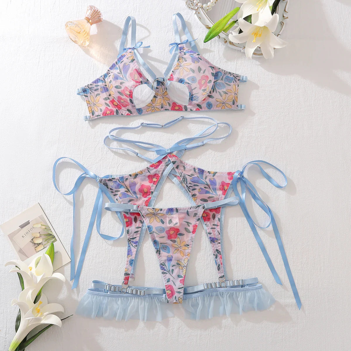 Lingerie Vintage Flower Hollow Out Bra Belt Matching Erotic Lingerie Exotic Set of Three