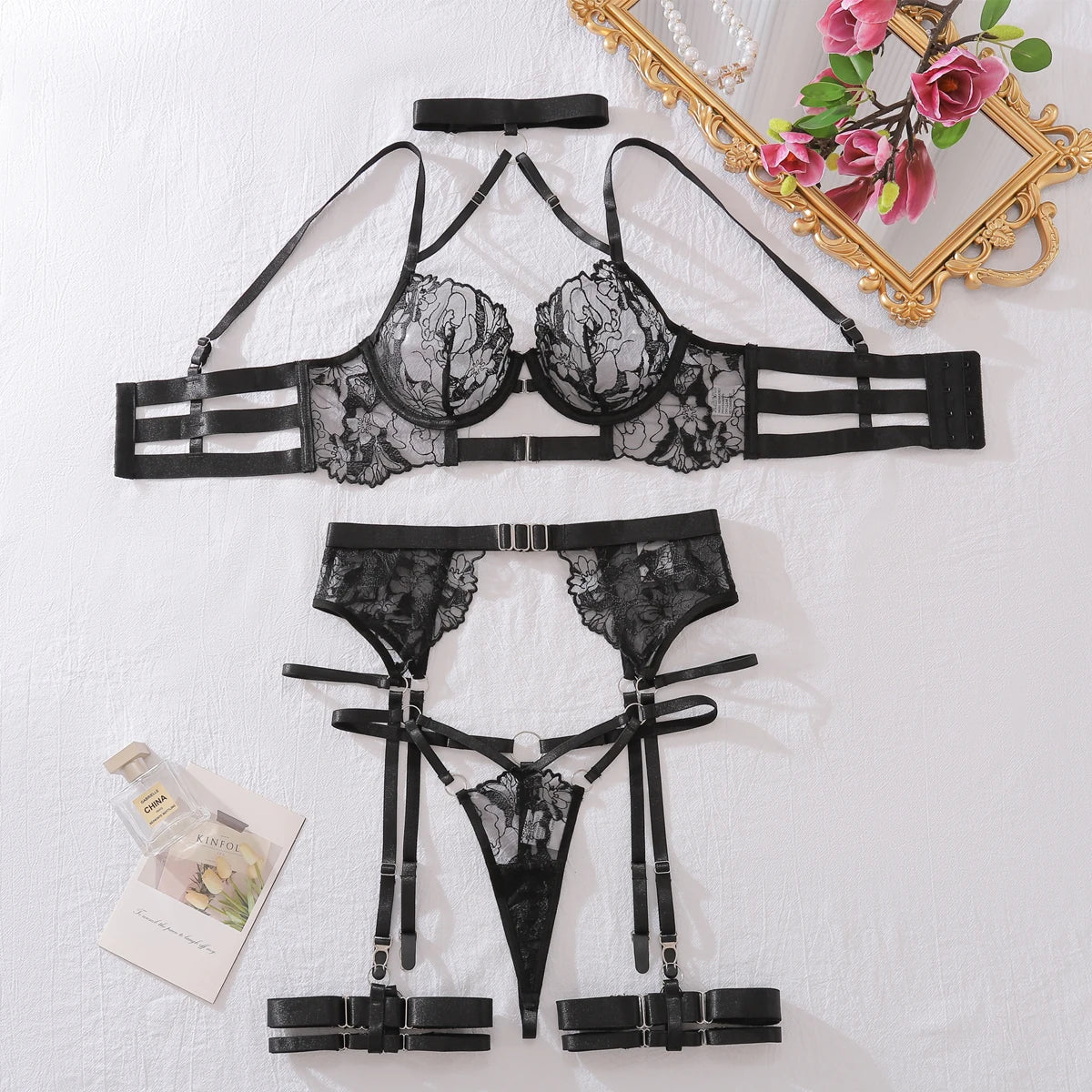 Womens Underwear Embroidered Bra and Summer Underwear 4-piece Set Comfortable Underwear